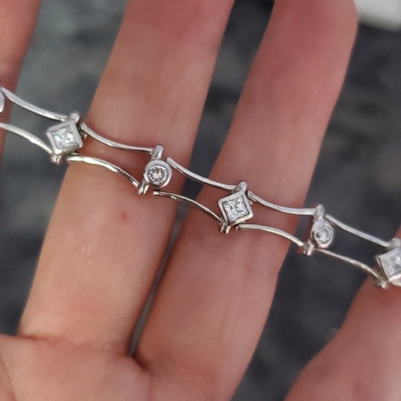 Bracelet - Picture 2 of 2